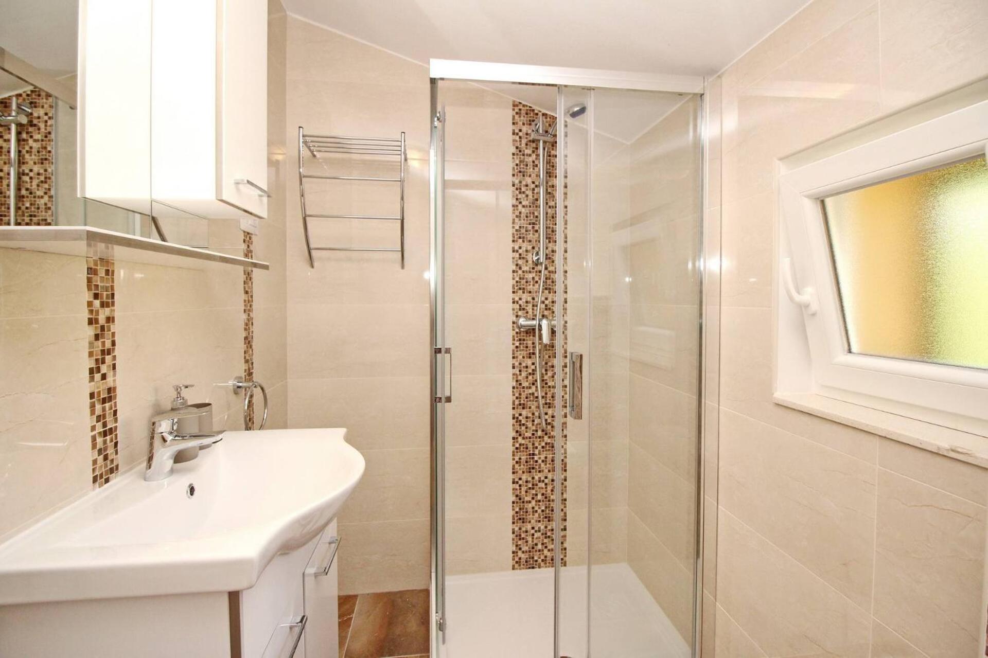 Sunshine Residence Baska Экстерьер фото