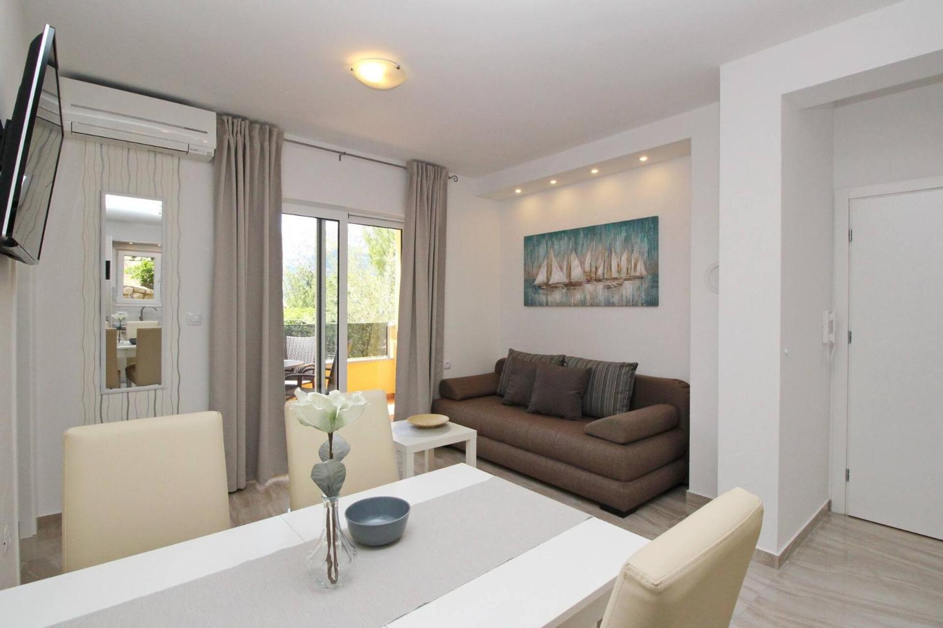 Sunshine Residence Baska Экстерьер фото